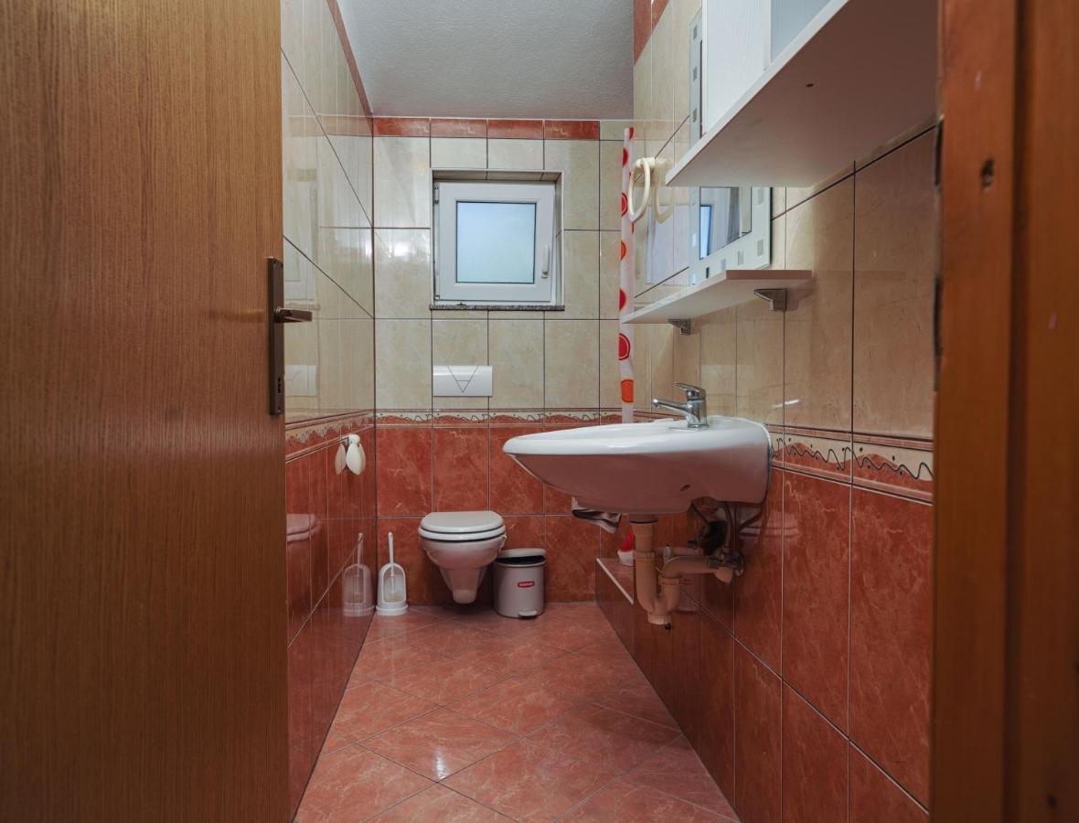 Apartments Markunovic Водице Екстер'єр фото